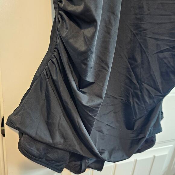 Syrokan Swimsuit Womens Sz 1X Black One Piece Lightly Padded Neutral Minimalist - Picture 4 of 8